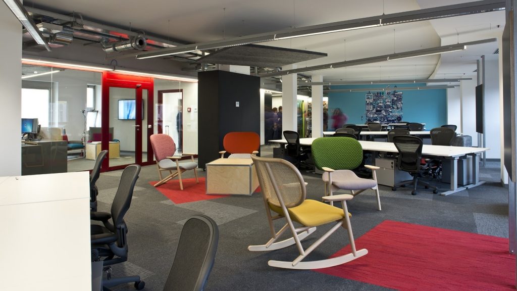 ديكور مكتب فيس بوك Facebook الجديد فى ايطاليا (3)